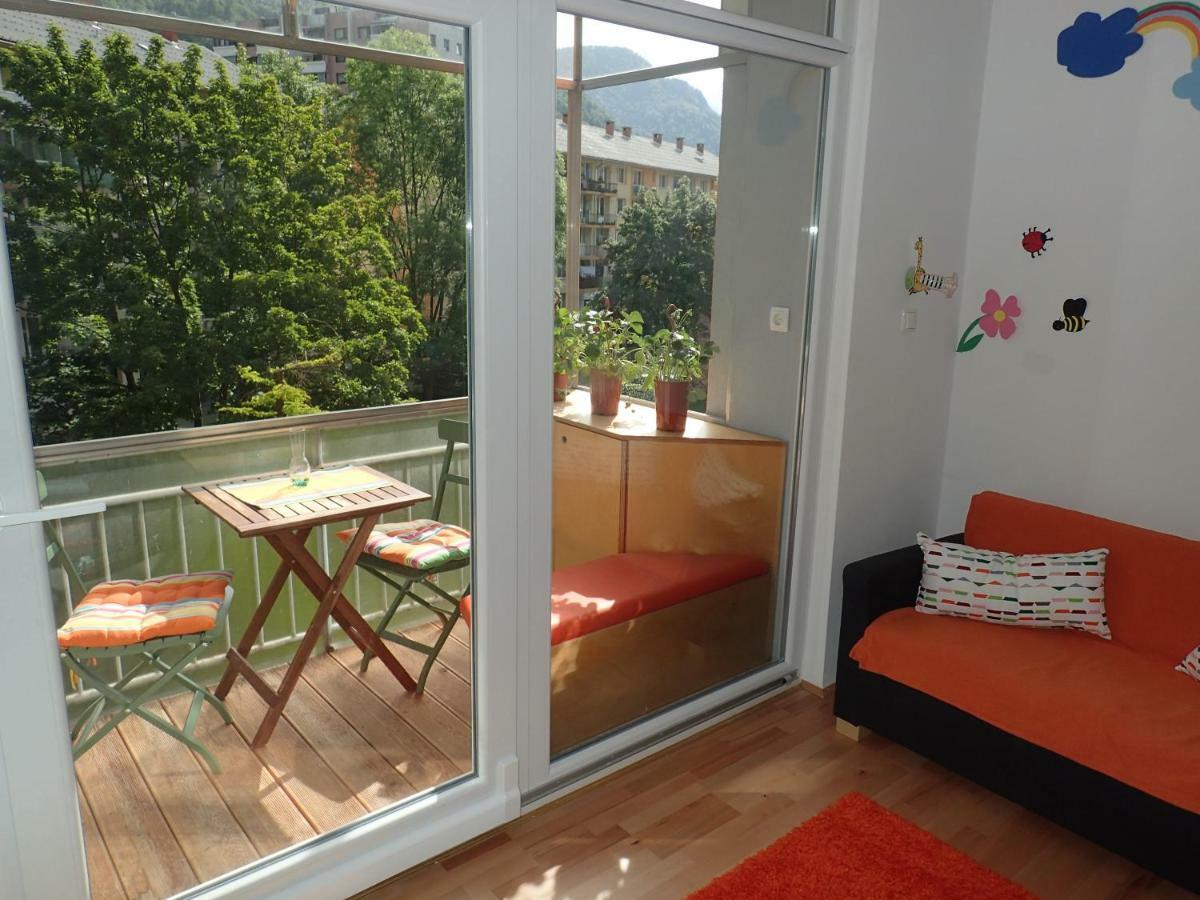 Appartement Cozy Little Nest, Bled Region à Jesenice Extérieur photo